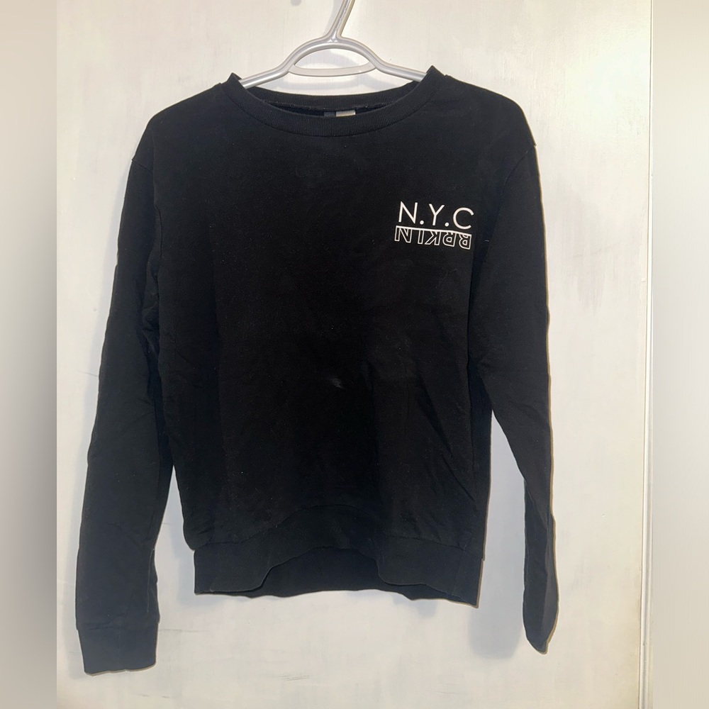 H&M NYC sweater